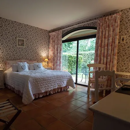 Moulin Du Val De Seugne 호텔