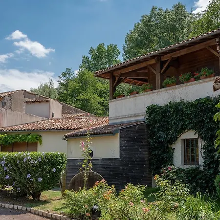 Moulin Du Val De Seugne Hotel