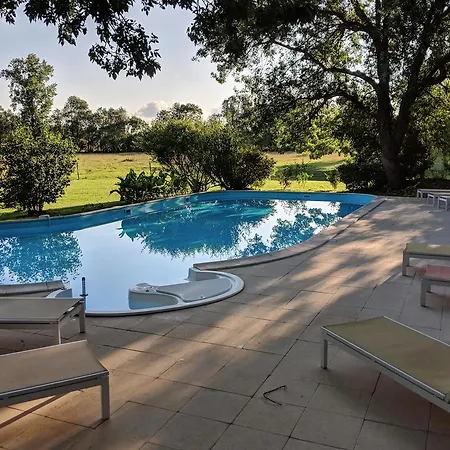 Moulin Du Val De Seugne Hotel 4*